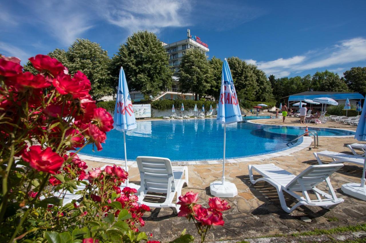 Hotel Coop - Kiten Китен Екстер'єр фото